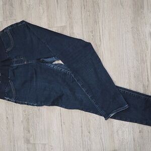 Women's pull on jeans